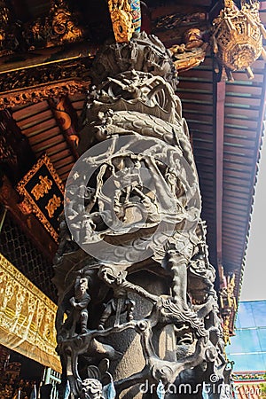 Beautiful dragon sculpture at Lungshan Temple of Manka, Buddhis Stock Photo