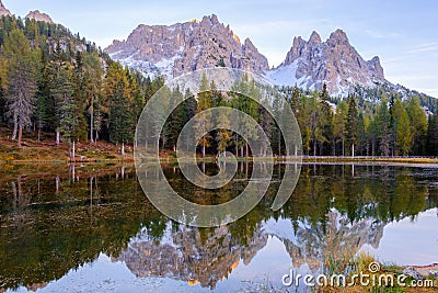Beautiful Lago Di Antorno lake at background Cadini mountain on the Dolomites Stock Photo