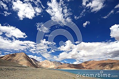 Beautiful mountains and Pangong Lake in Ladakh, HD Stock Photo