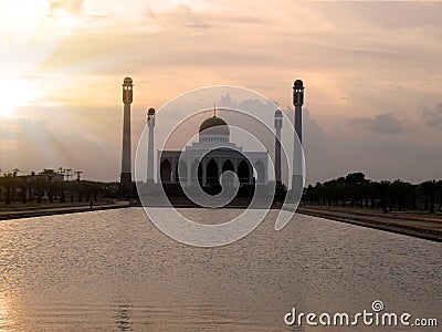 Beautiful sunset at Central Songkhla Mosque, Thailand. Stock Photo