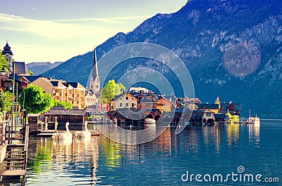 Beautiful view of Alpine Hallstatt town and Hallstattersee lake. Salzkammergut, Austria. Stock Photo