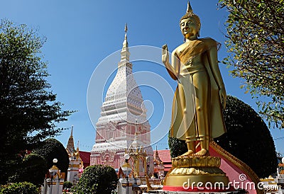 A beautiful view of Buddhist temple statues at Wat Phra That Renu Nakhon Temple Editorial Stock Photo