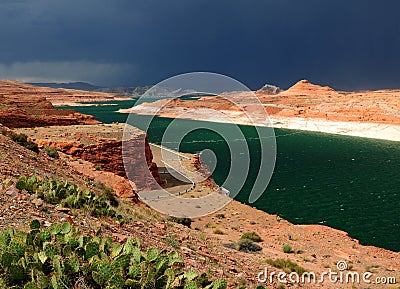 View To The Beautifully Green Shimmering Lake Powell Arizona From Wahweap Overlook At Glen Canyon Dam Stock Photo