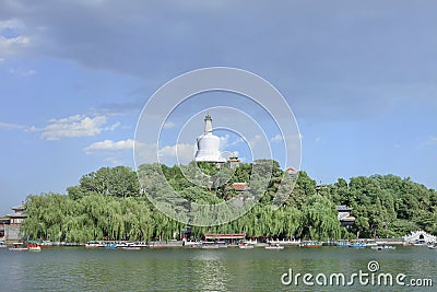 Beihai Park with the Tibetan Stupa, Beijing, China Stock Photo