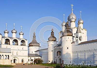 Belfry, Holy Gates and the Resurrection Church with belfry on the cathedral Square of the Kremlin of the Rostov Veliky Stock Photo
