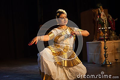 Bengaluru, INDIA â€“ April 6th: Mohiniattam artist performs on April 6,2019 in Bharatiya vidya bhavan Editorial Stock Photo