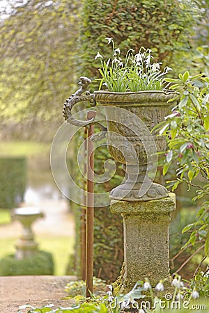 Benington Lordship Garden Urn Stock Photo