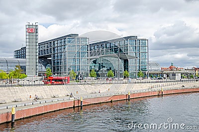 Berlin Hauptbahnhof with sightseeing bus and quayside of the ri Editorial Stock Photo