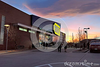 Best Buy, Black Friday Shopping on Thanksgiving 2017 Editorial Stock Photo