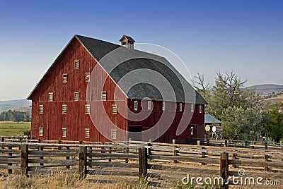 Big Red Vintage Country Barn Stock Photo
