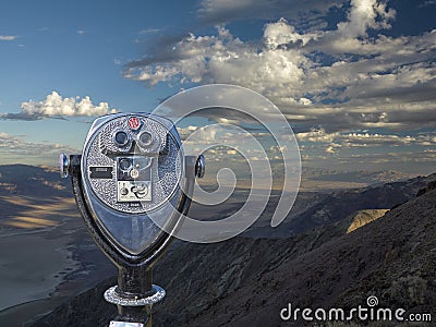 Binocular viewer OF DANTES VIEW OVERLOOKING BADWATER BASIN, DEATH VALLEY Stock Photo