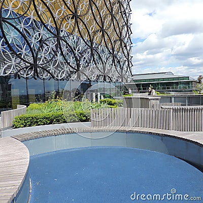 The Blue pool on the green roof of the Birmingham Library Stock Photo