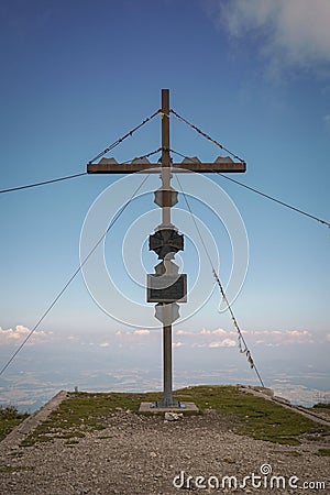 Blue sky over Peak Cross at Hochobir Mountain in Hochobir, Kaernten, Carinthia, Austria Stock Photo