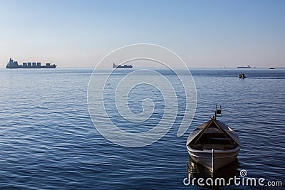 Boats and ships on the Aegean sea on Thessaloniki seafront in Greece Stock Photo