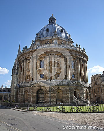 Bodleian Library and student bicycles at the University of Oxford Stock Photo