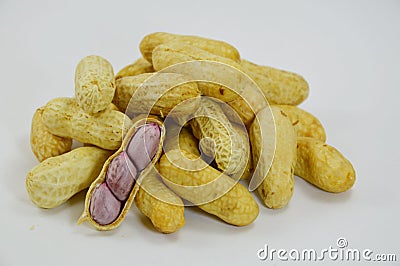 à¸´boiled peanuts peel out Stock Photo