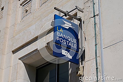 la Banque postale logo and sign text of shop french post bank on office store Editorial Stock Photo