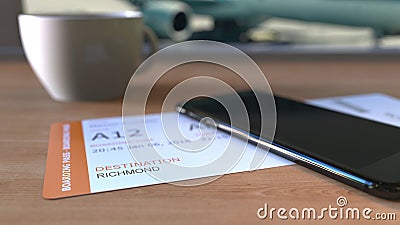 Bordkarte nach Richmond und Smartphone auf dem Tisch im Flughafen beim Reisen in die Vereinigten Staaten vektor abbildung Bordkarte nach Richmond und Smartphone auf dem Tisch im Flughafen beim Reisen in die Vereinigten Staaten vektor abbildung