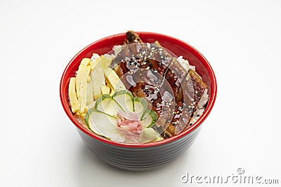 Bowl of rice topped with broiled eel in unagi sauce Stock Photo
