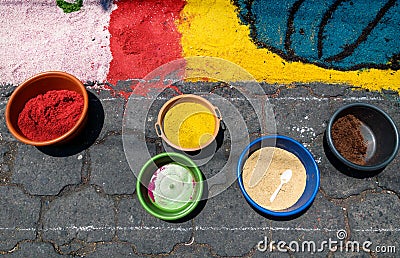 Bowls with sawdust and alfombra, street carpets made for Semana Santa, Easter, Santiago Atitlan, Guatemala Stock Photo