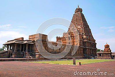 Brihadisvara Temple and Chandikesvara shrine, Tanjore, Tamil Nadu, India Stock Photo