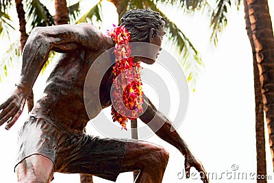 A Bronze statue of Duke Kahanamoku Editorial Stock Photo