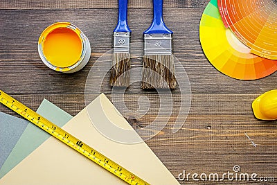 Brushes, paunts and palette on wooden table background top view copyspace Stock Photo