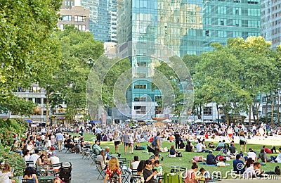 Bryant Park New York City People Relaxing Crowded Summer Time Tourist Attraction Editorial Stock Photo