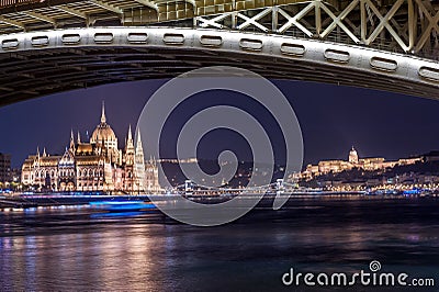 BUDAPEST, HUNGARY - OCTOBER 30, 2015: Parliament, Danube and Royal Palace in Budapest, Hungary. Night photo shoot. Tripod and long Editorial Stock Photo