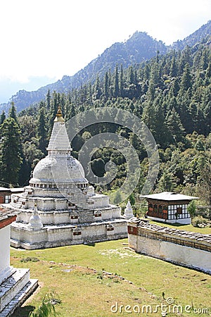 buddhist monument (chendebji chorten) - bhutan Stock Photo
