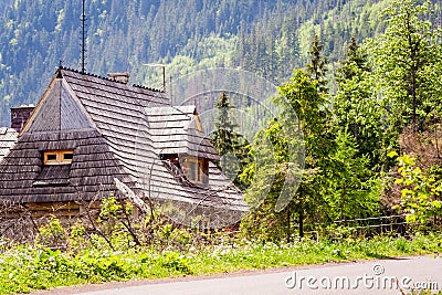 Building of the PTTK hostel on the way to the Sea Eye in the Polish mountains Stock Photo