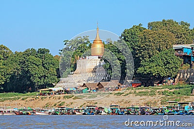 Bupaya Pagoda And Bagan Pier, Bagan, Myanmar Editorial Stock Photo