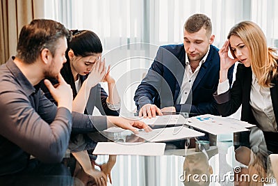 Business failure bankruptcy stressed defeated team Stock Photo