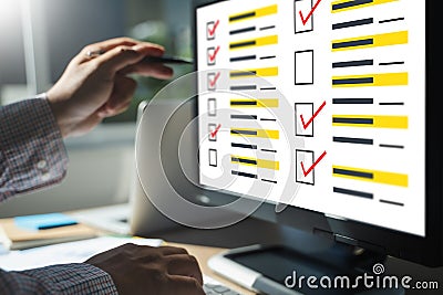 Businessman SURVEY and Results Analysis Discovery poll.Concept online test assess survey evaluate on computer digital Assessment Stock Photo