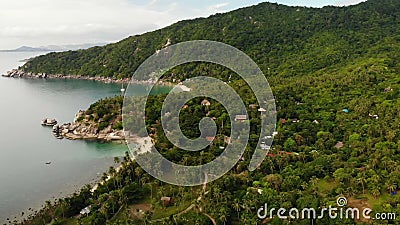 Bästa sikt för flyg- surr av den mycket lilla kusten för vitt paradis för sand tropiskt exotiskt i den Koh Prangan ön, Thailand S arkivfilmer Bästa sikt för flyg- surr av den mycket lilla kusten för vitt paradis för sand tropiskt exotiskt i den Koh Prangan ön, Thailand S arkivfilmer