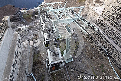 Cableway between Mesa Gialos harbor and Fira - SantoriniThe Santorini cable car is a passenger cable car that connects the port Stock Photo