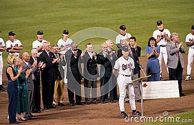 Cal Ripken Jr addresses the crowd after breaking Lou Gehrig`s Ironman Streak Editorial Stock Photo