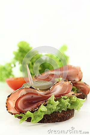 Canape mit bacon Stock Photo