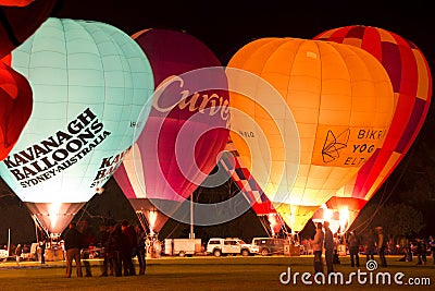 Canowindra Balloon Glow Editorial Stock Photo