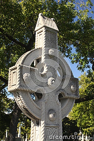 Carved cross headstone, Illinois Stock Photo