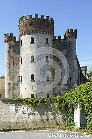 Castle along the Martesana cycleway at Vaprio Stock Photo