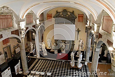 Ancient Roman Statues, University Plaster Casts Collection, Pisa, Tuscany, Italy Editorial Stock Photo