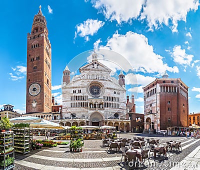 Cathedral of Cremona with bell tower, Lombardy, Italy Stock Photo