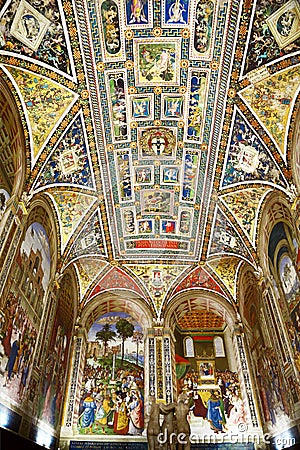 Ceiling of Piccolomini Library in Duomo di Siena, Italy Editorial Stock Photo