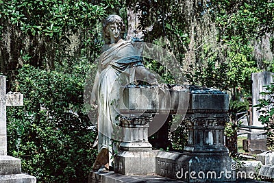 Cemetery Statuary Statue Bonaventure Cemetery Savannah Georgia Editorial Stock Photo