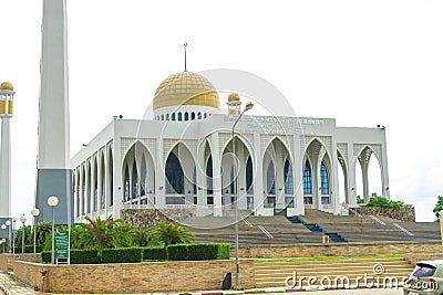 The Central Mosque Masjid of Songkhla with blue sky and white clould in Hatyai Editorial Stock Photo