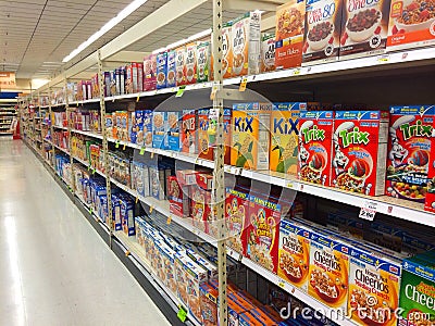 Cereal Aisle Fred Meyer Springfield, OR Editorial Stock Photo