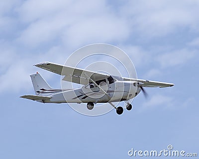 Cessna Skyhawk SP on approach Stock Photo