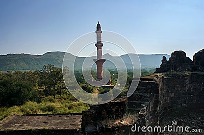 Chand Minar or the Tower of the Moon is a medieval tower.Daulatabad, also known as Devagiri a 14th-century fort near Aurangabad Stock Photo