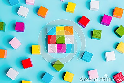 Chaotically disorganized colored cubes and ordered. The concept of business model, structure, logical solution of the organization Stock Photo